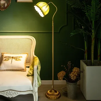 Зеленый Французский торшер в стиле ретро, спальня, Высококачественный Кремовый светильник в европейском стиле, гостиная, диван-лампа средней древности 2